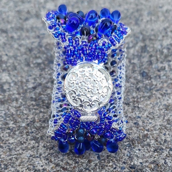 Blue Crocheted Bracelet - Picture 6 of 6